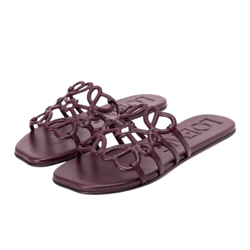 LOEWE Apac Petal Anagram slide in calfskin Red -