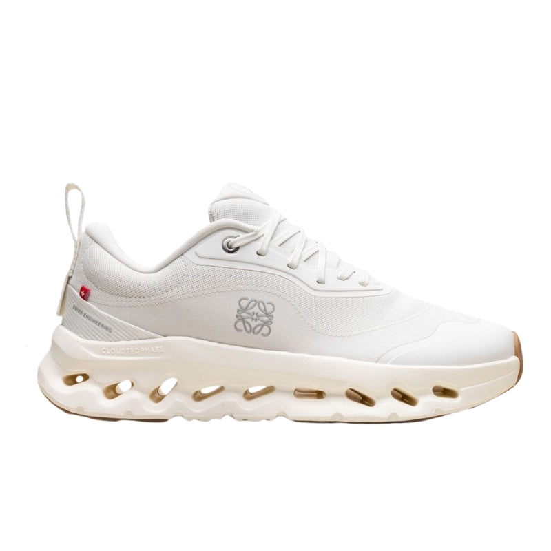 ON RUNNING CLOUDTILT 2
LOEWE ALL White