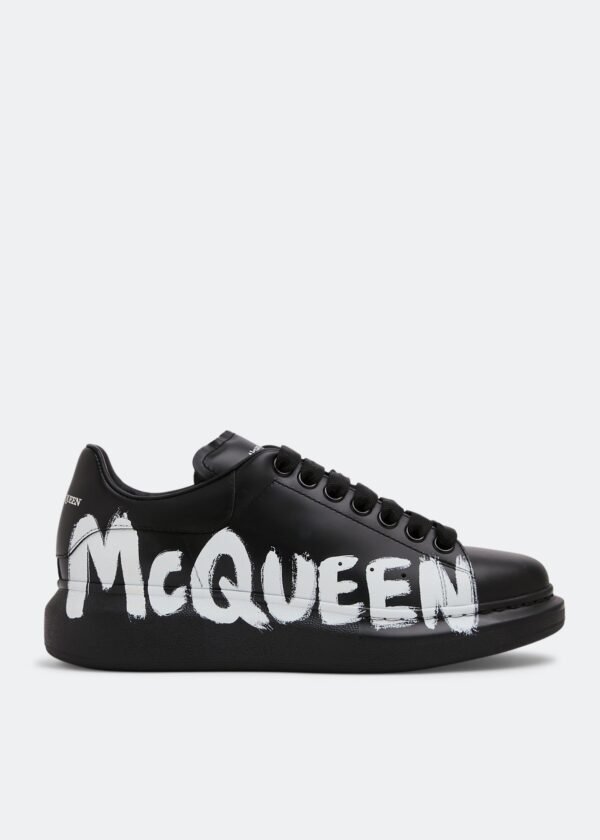 Alexander McQueen McQueen Oversized sneakers