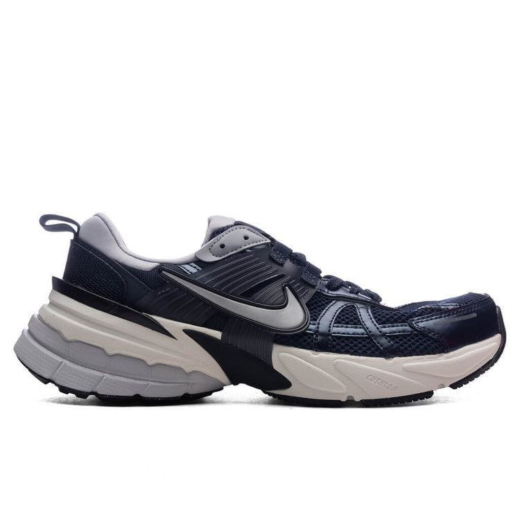 Nike V2k Run Obsidian Wolf Gray