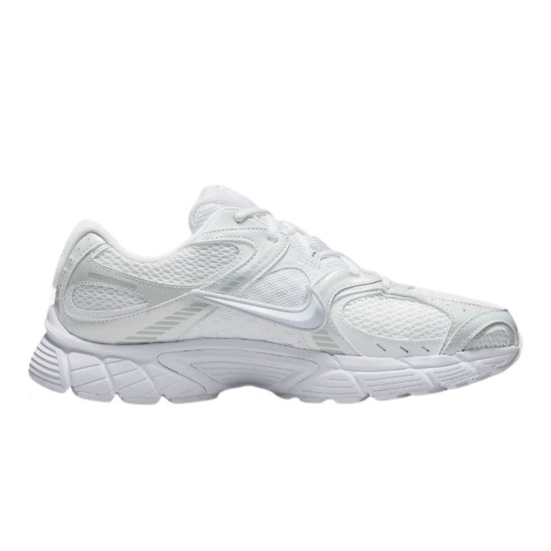 Nike V5 RNR All White